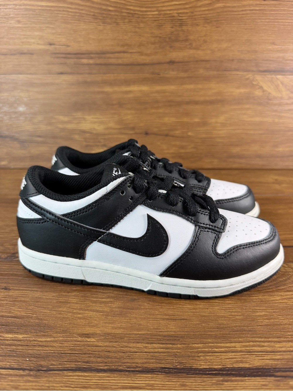 Nike Dunk Panda Low Black White Lace Up Sneakers Shoes Size 2Y
